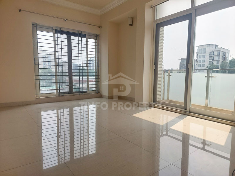 Stunning Apartment Is Up For Rent In Baridhara Diplomatic zone-9