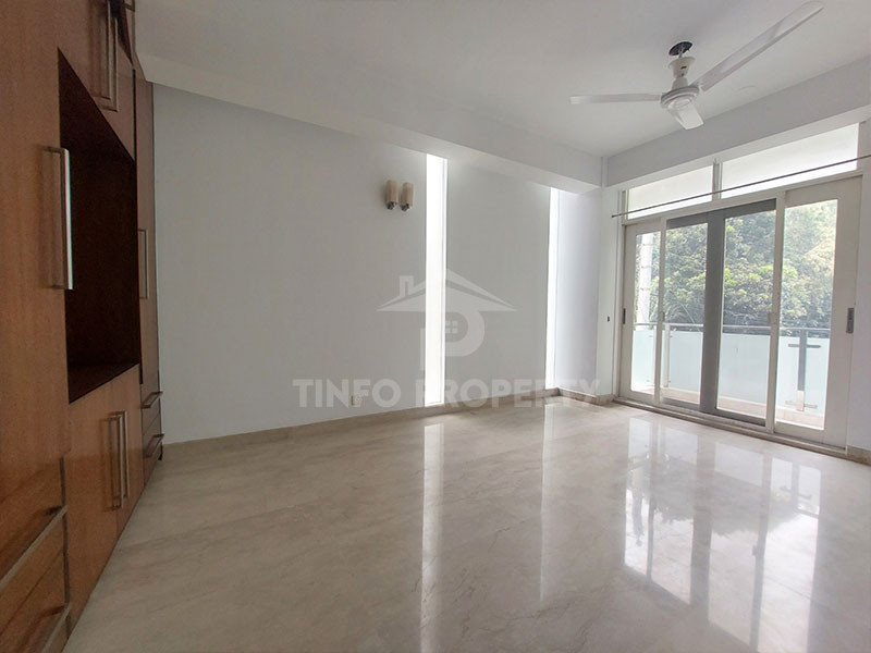 4200 Sq Ft Apartment Rent In Baridhara Diplomatic zone-9