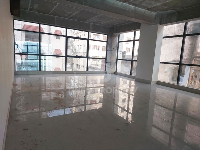 A Decent Brand New Office Space is Ready for Rent in Dhanmondi-5